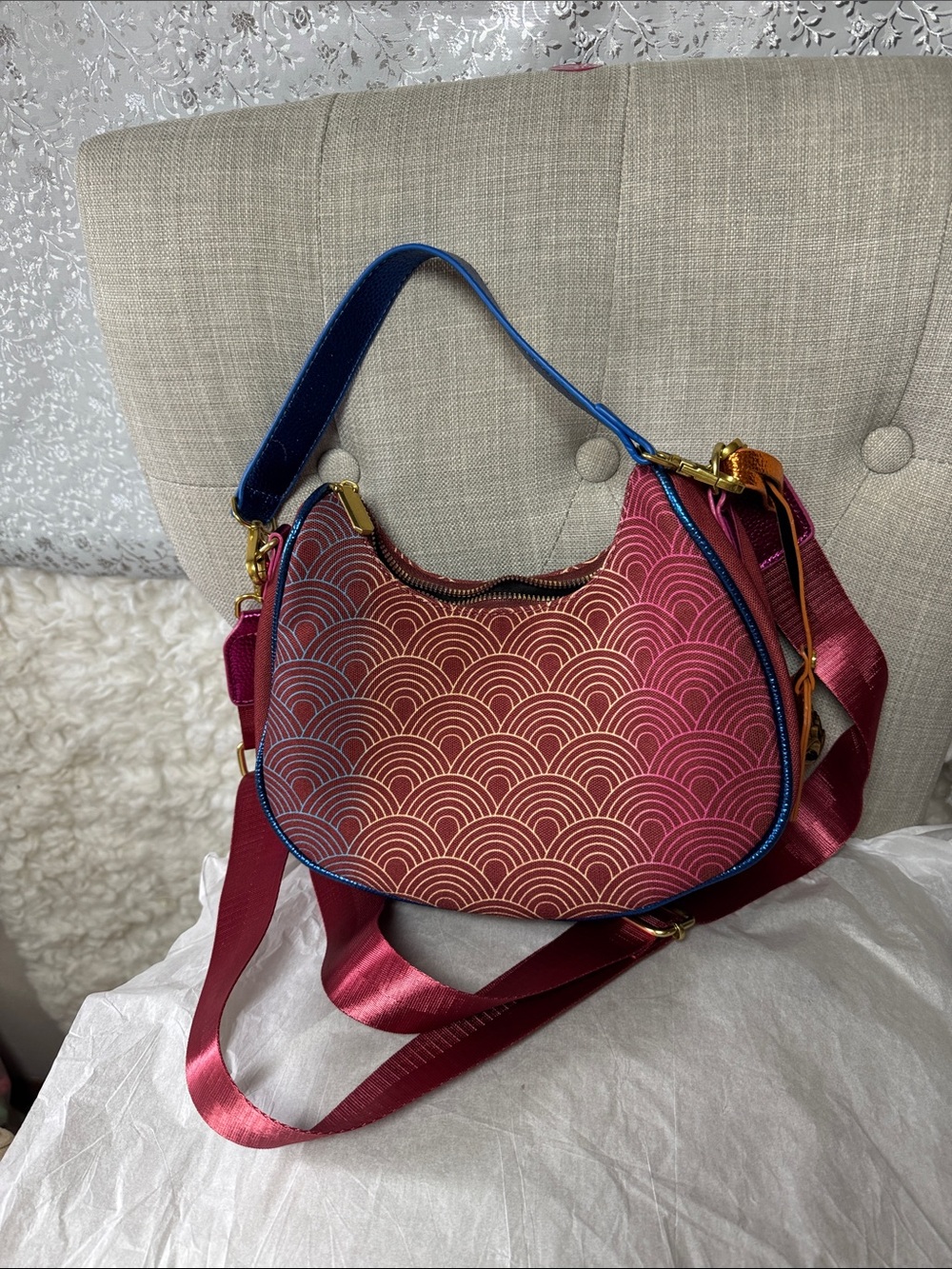 Kurt Geiger Multicolor Crescent Shoulder Bag with Pink Strap - Picture 2 of 9